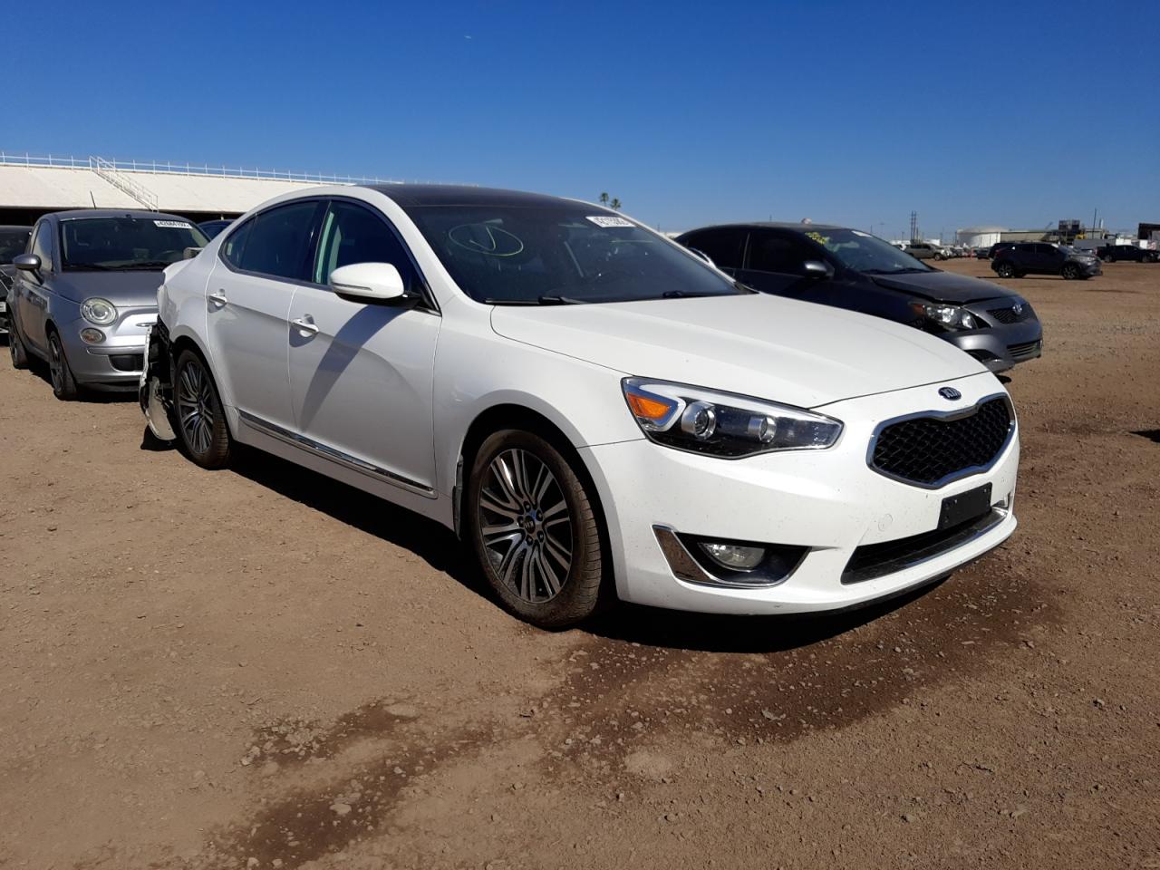 KIA CADENZA LU 2016 with VIN KNALN4D75G5208835 - Photo from auction