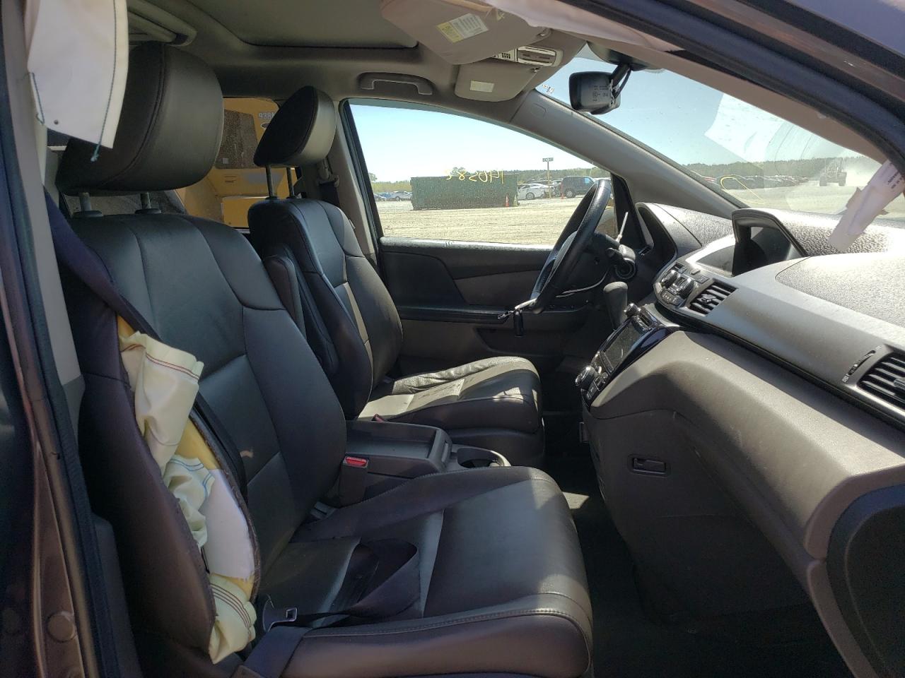 Photo 5 from auction – 2014 HONDA ODYSSEY EX with VIN 5FNRL5H67EB046129