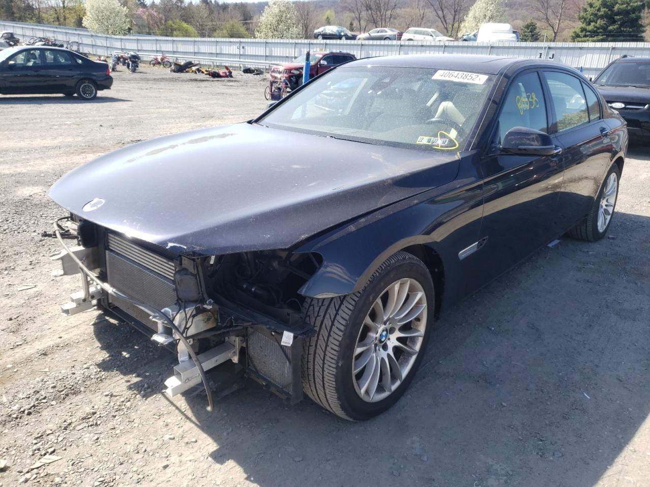 Photo 2 from auction – 2013 BMW ALPINA B7 with VIN WBAYF8C56DD139715