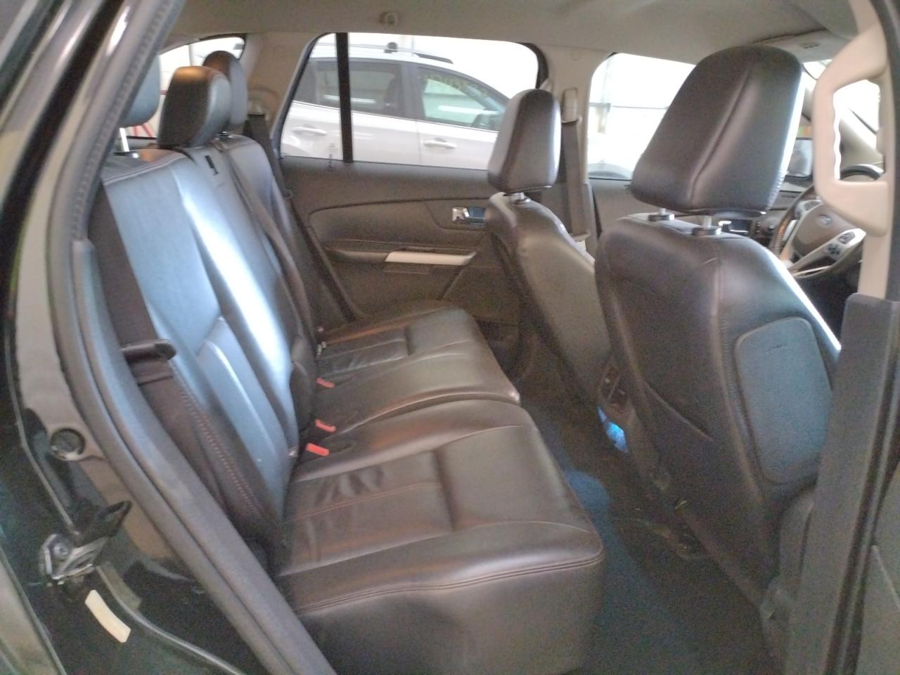 Photo 6 from auction – 2011 FORD EDGE LIMIT with VIN 2FMDK4KC9BBA17676