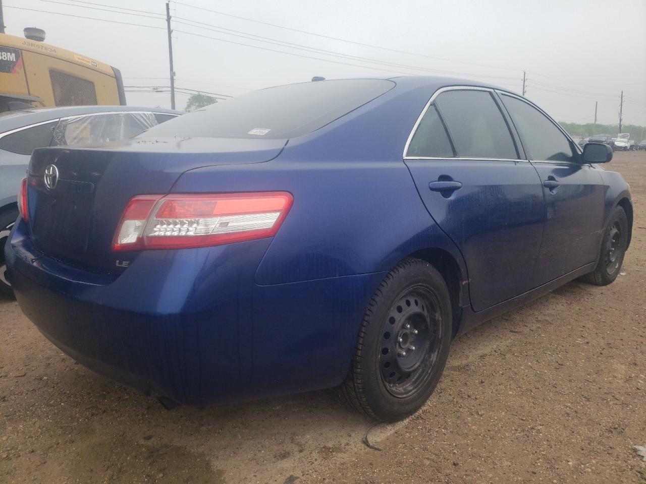Photo 4 from auction – 2010 TOYOTA CAMRY BASE with VIN 4T4BF3EK7AR011978