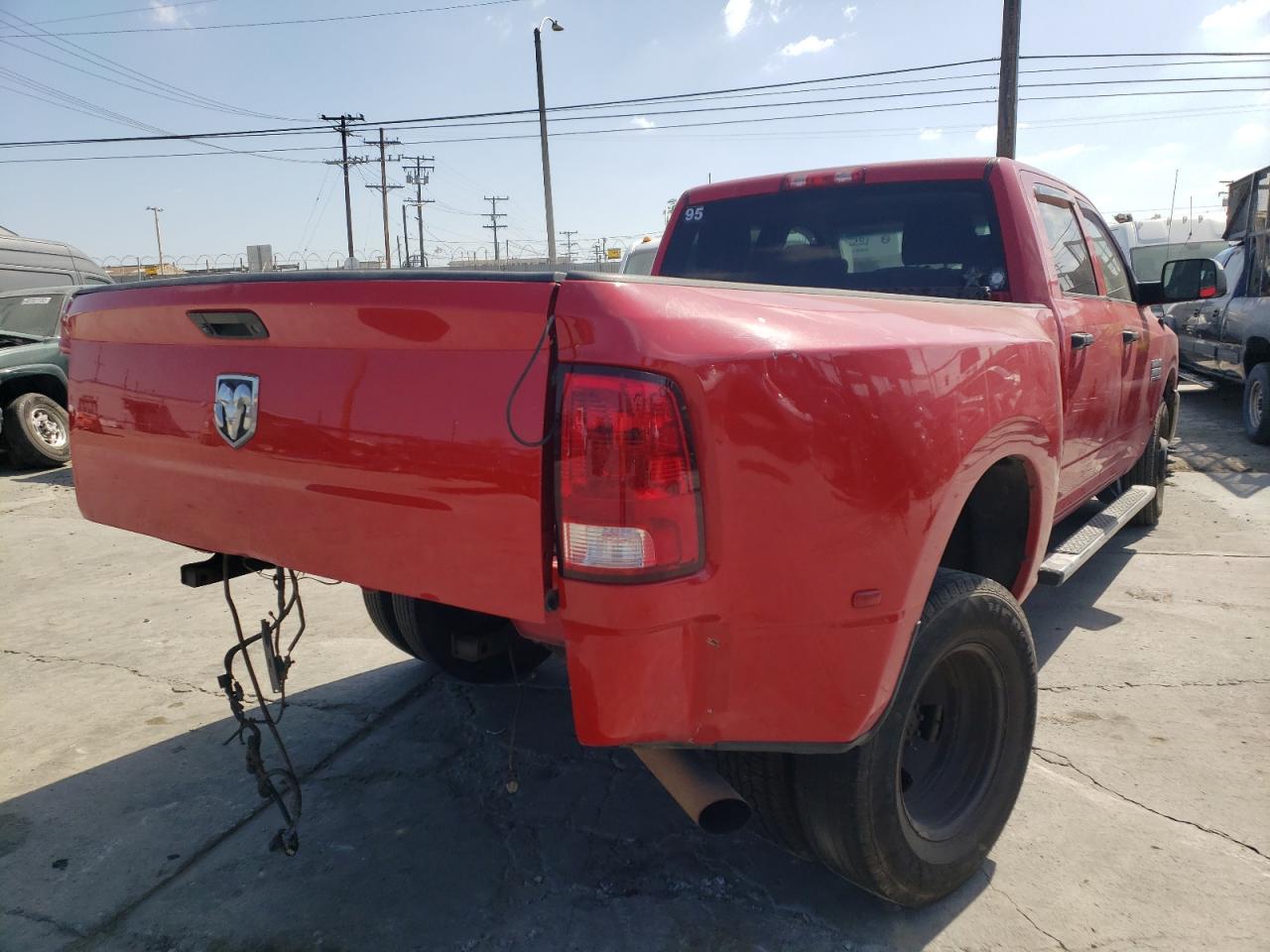 Photo 4 from auction – 2014 RAM 3500 ST with VIN 3C63RPGL2EG200996