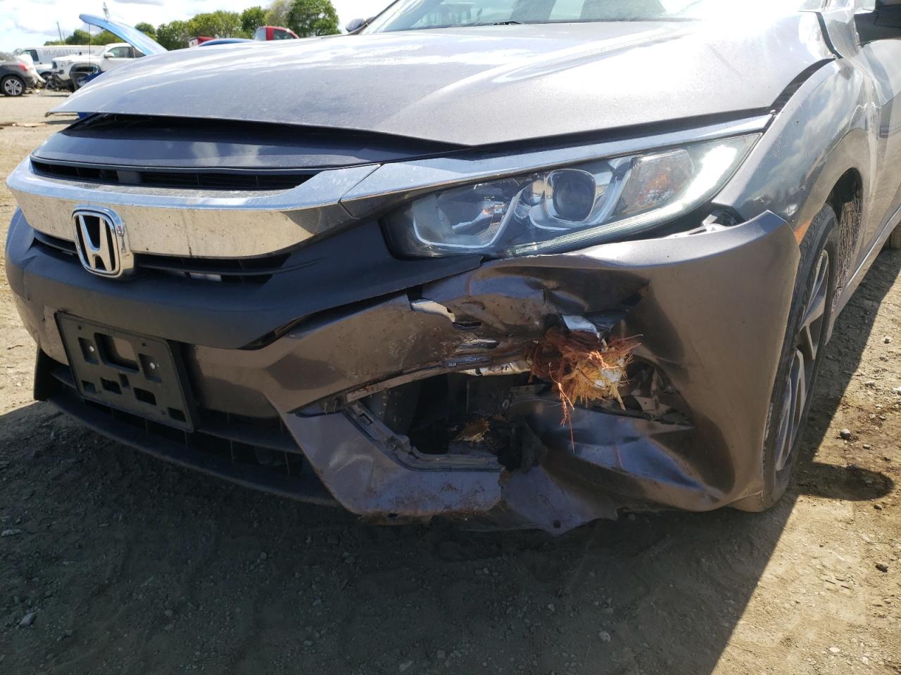 Photo 9 from auction – 2016 HONDA CIVIC EX with VIN 19XFC2F73GE224091