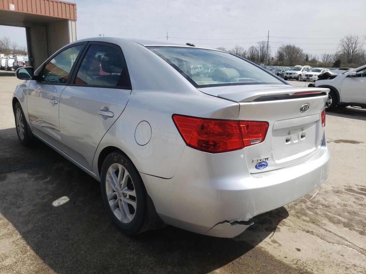 Photo 3 from auction – 2012 KIA FORTE EX with VIN KNAFU4A22C5619239