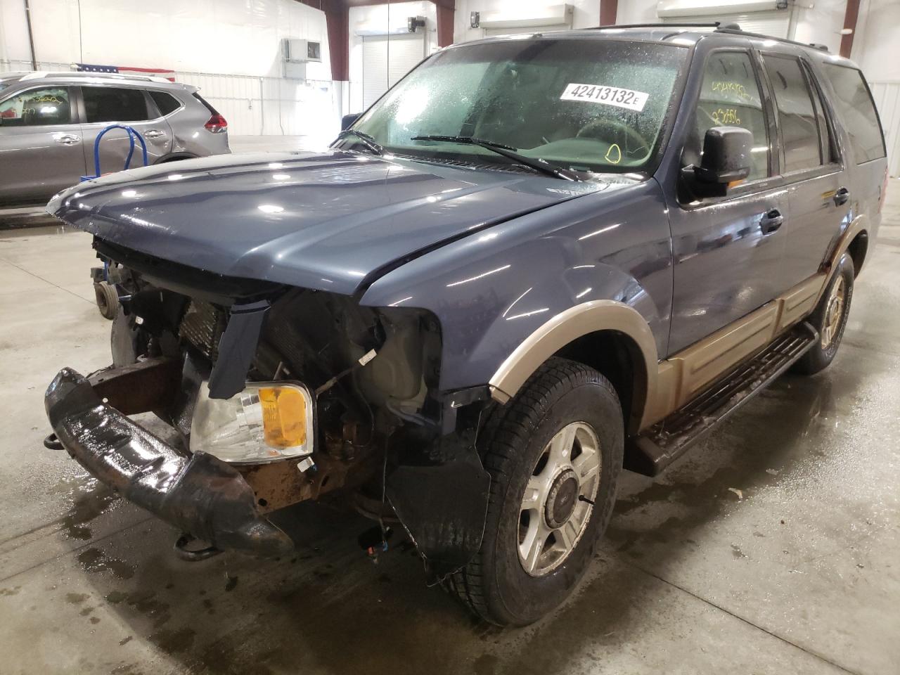 Photo 2 from auction – 2003 FORD EXPEDITION with VIN 1FMFU18L33LA93193