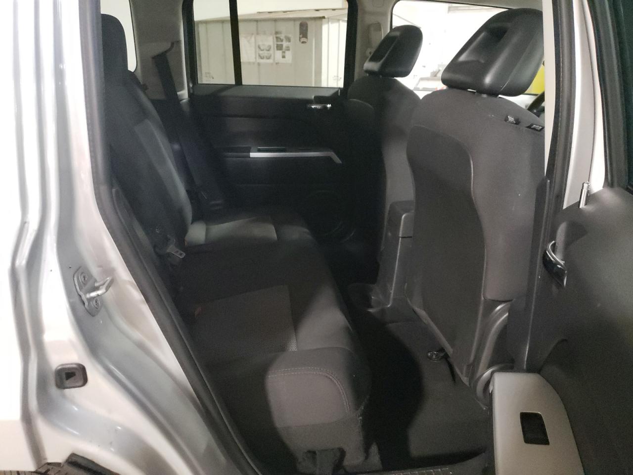Photo 6 from auction – 2008 JEEP PATRIOT SP with VIN 1J8FF28W78D796255