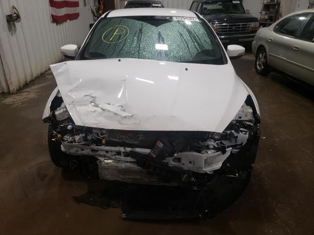 Photo 9 from auction – 2017 FORD FOCUS ST with VIN 1FADP3L90HL255188