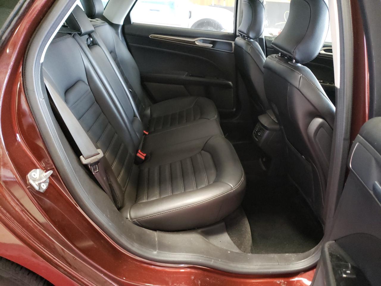 Photo 6 from auction – 2015 FORD FUSION SE with VIN 3FA6P0HD5FR273155