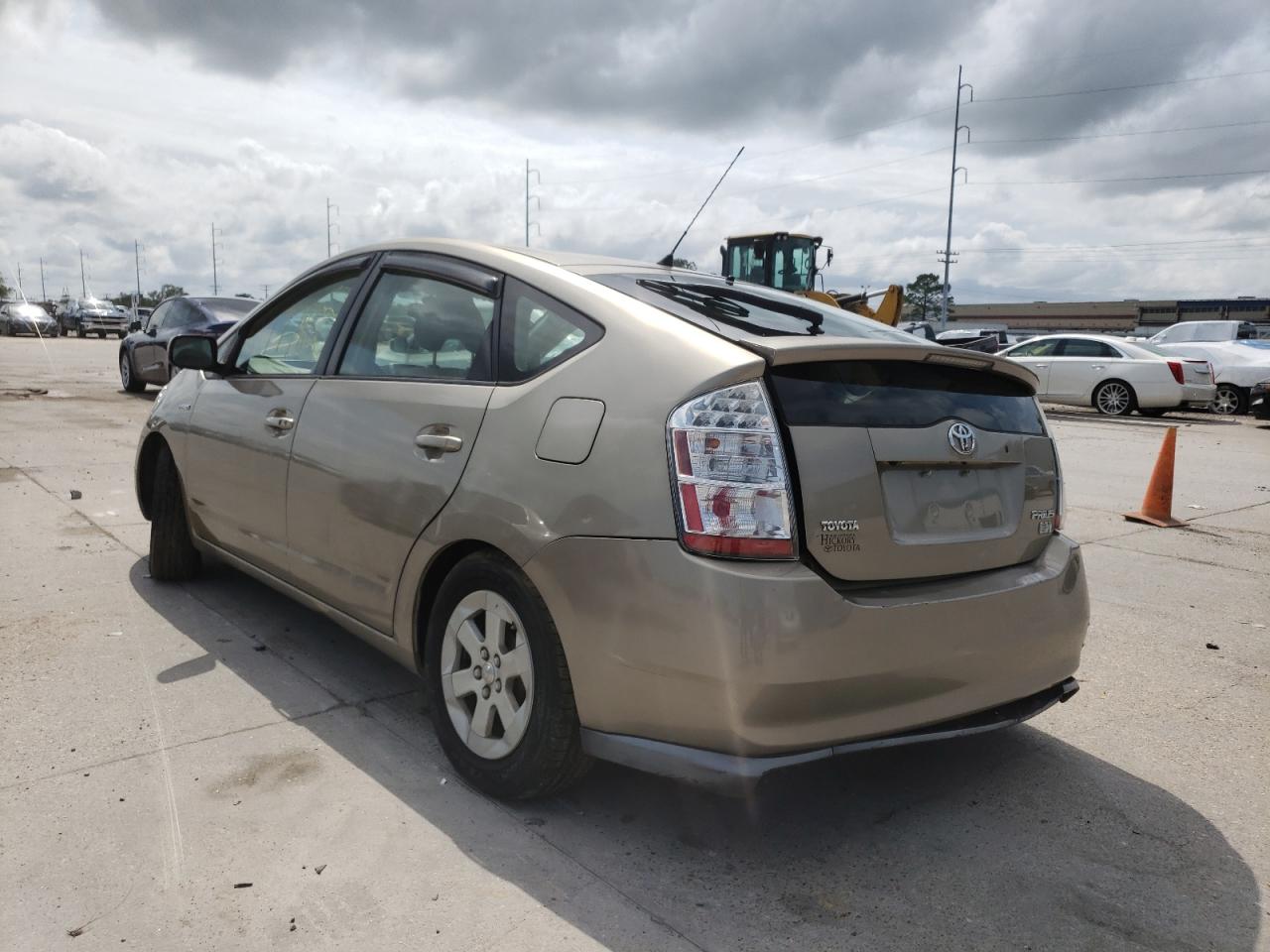 Photo 3 from auction – 2007 TOYOTA PRIUS with VIN JTDKB20U273272186