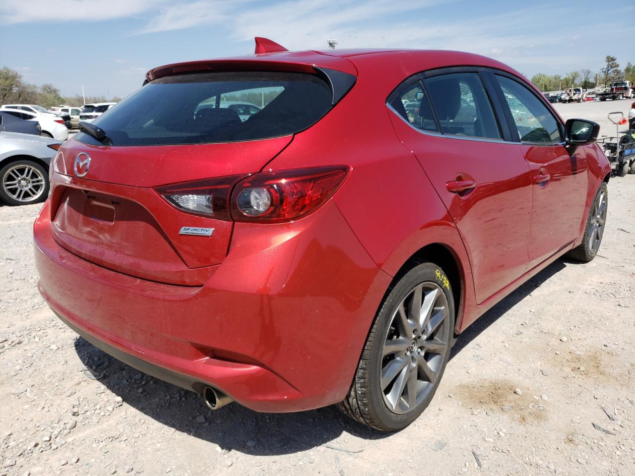 Photo 4 from auction – 2018 MAZDA 3 TOURING with VIN 3MZBN1L33JM256974