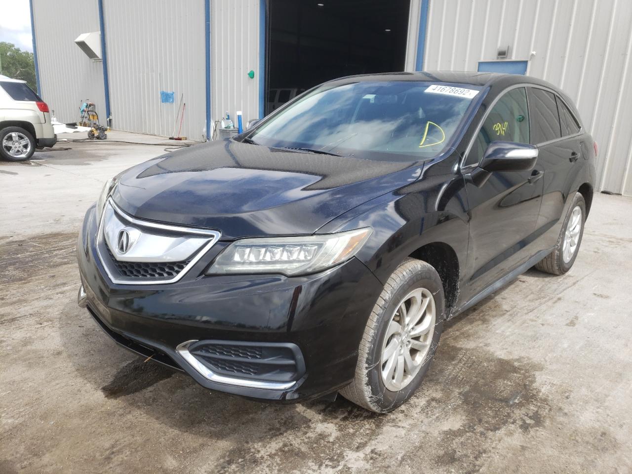 Photo 2 from auction – 2017 ACURA RDX TECHNO with VIN 5J8TB3H50HL008541