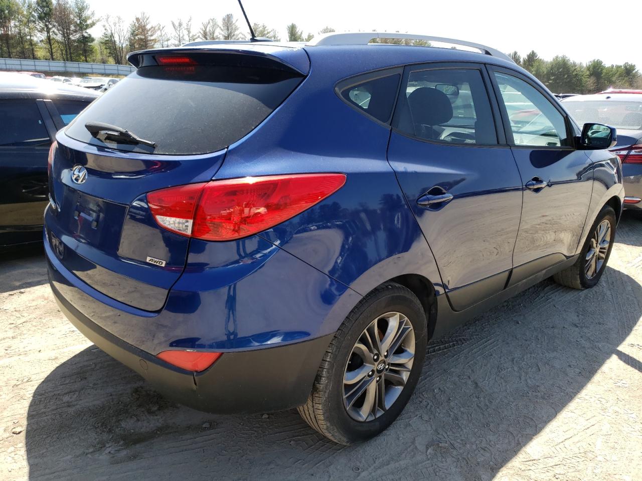 Photo 4 from auction – 2015 HYUNDAI TUCSON LIM with VIN KM8JUCAG2FU971889