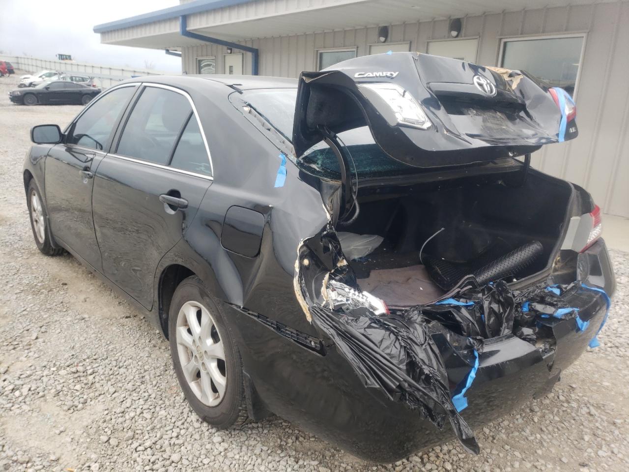 Photo 3 from auction – 2011 TOYOTA CAMRY with VIN 4T4BF3EK3BR145968