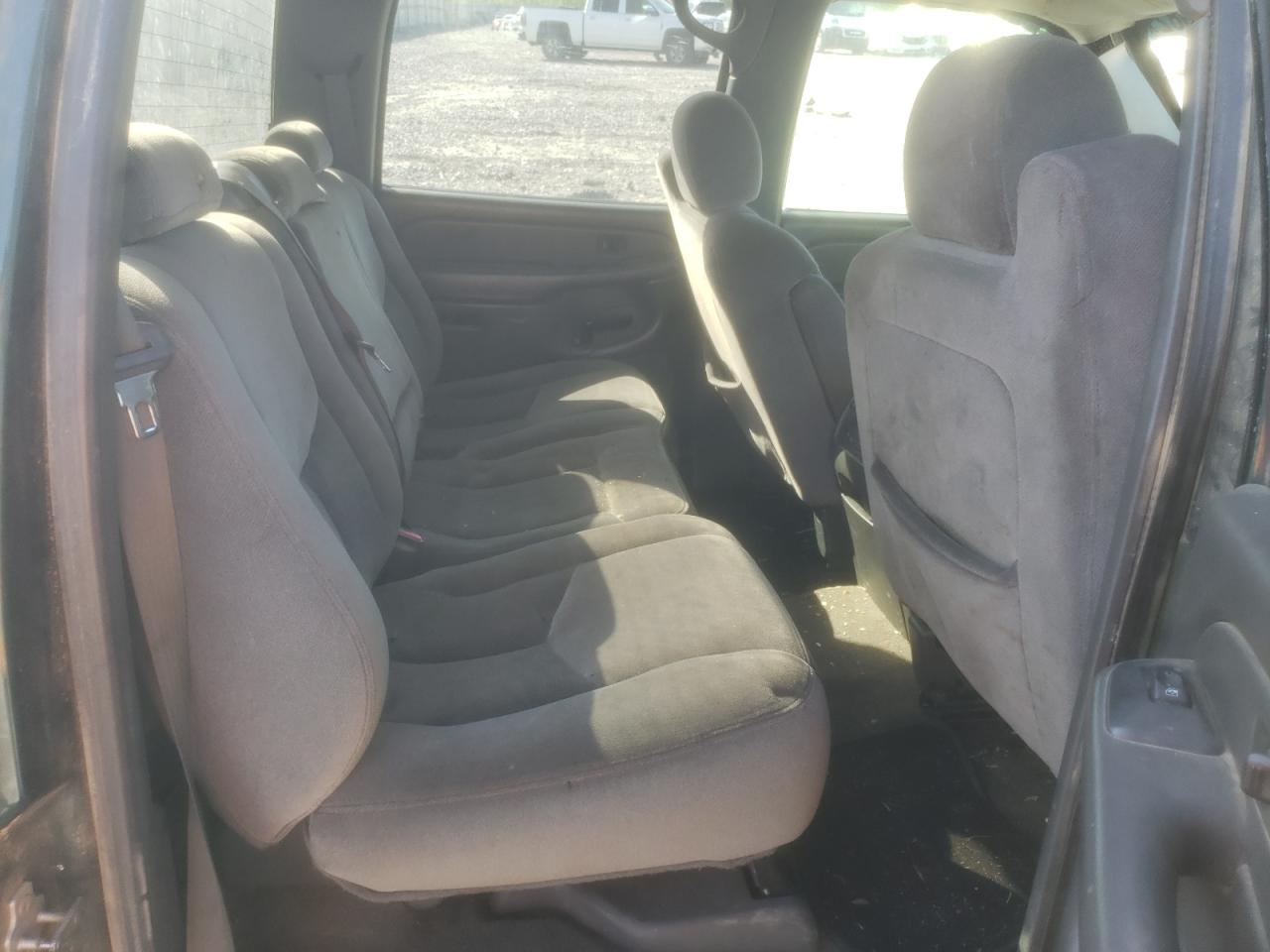 Photo 6 from auction – 2005 GMC NEW SIERRA with VIN 2GTEC13T051112673