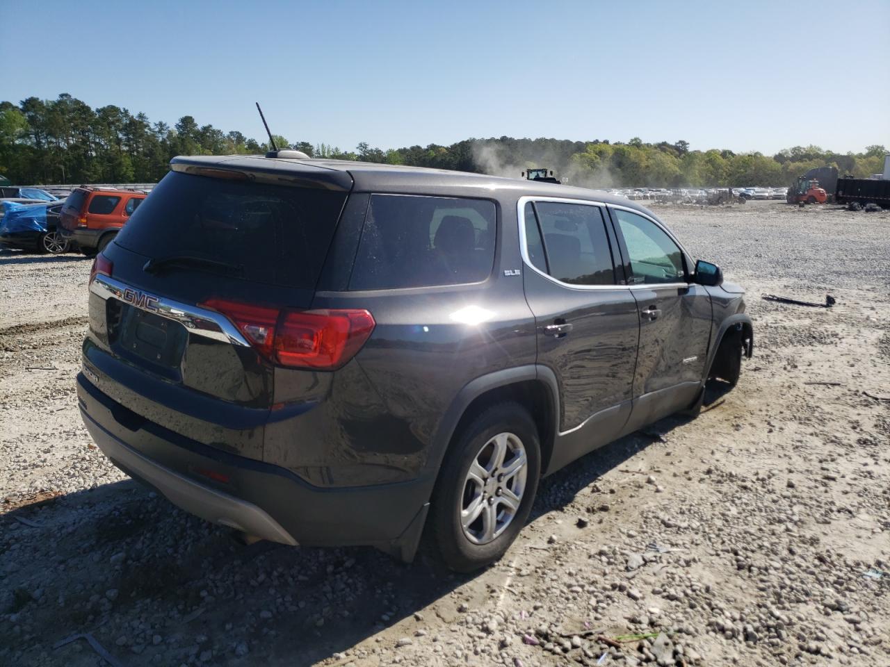 Photo 4 from auction – 2017 GMC ACADIA SLE with VIN 1GKKNKLA7HZ153500