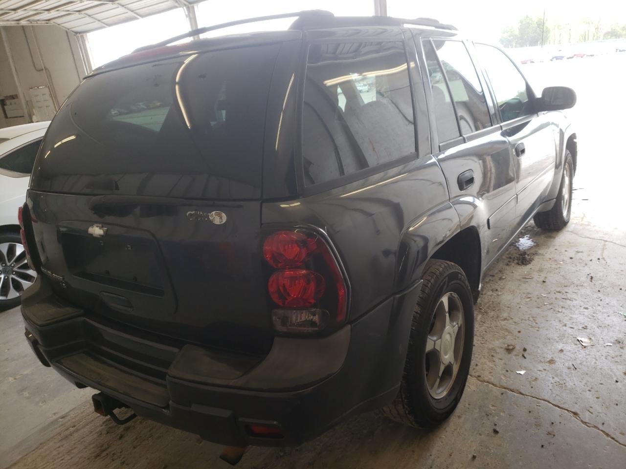 Photo 4 from auction – 2007 CHEVROLET TRAILBLAZE with VIN 1GNDS13S072143115