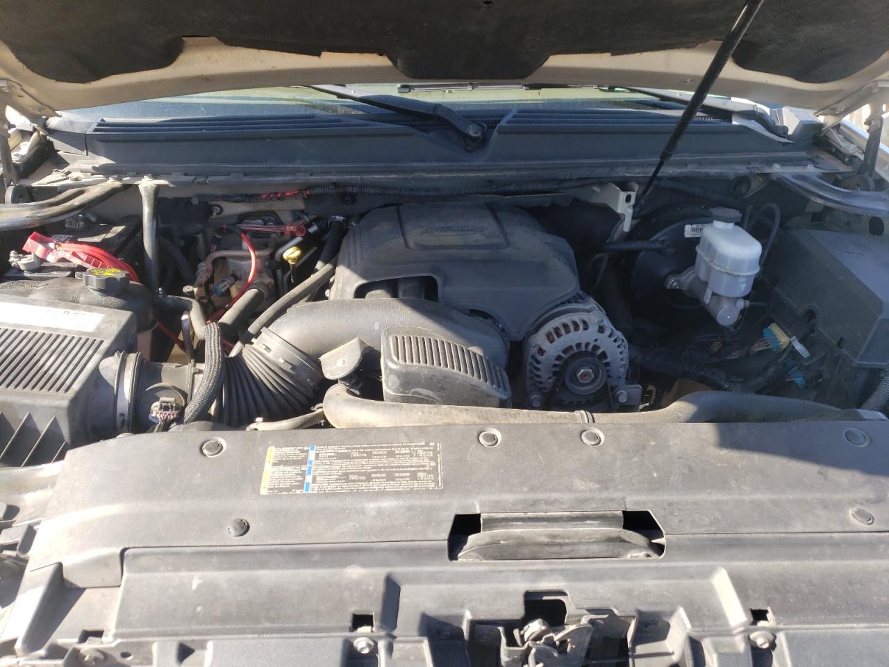 Photo 7 from auction – 2007 GMC YUKON with VIN 1GKFC13057R383284