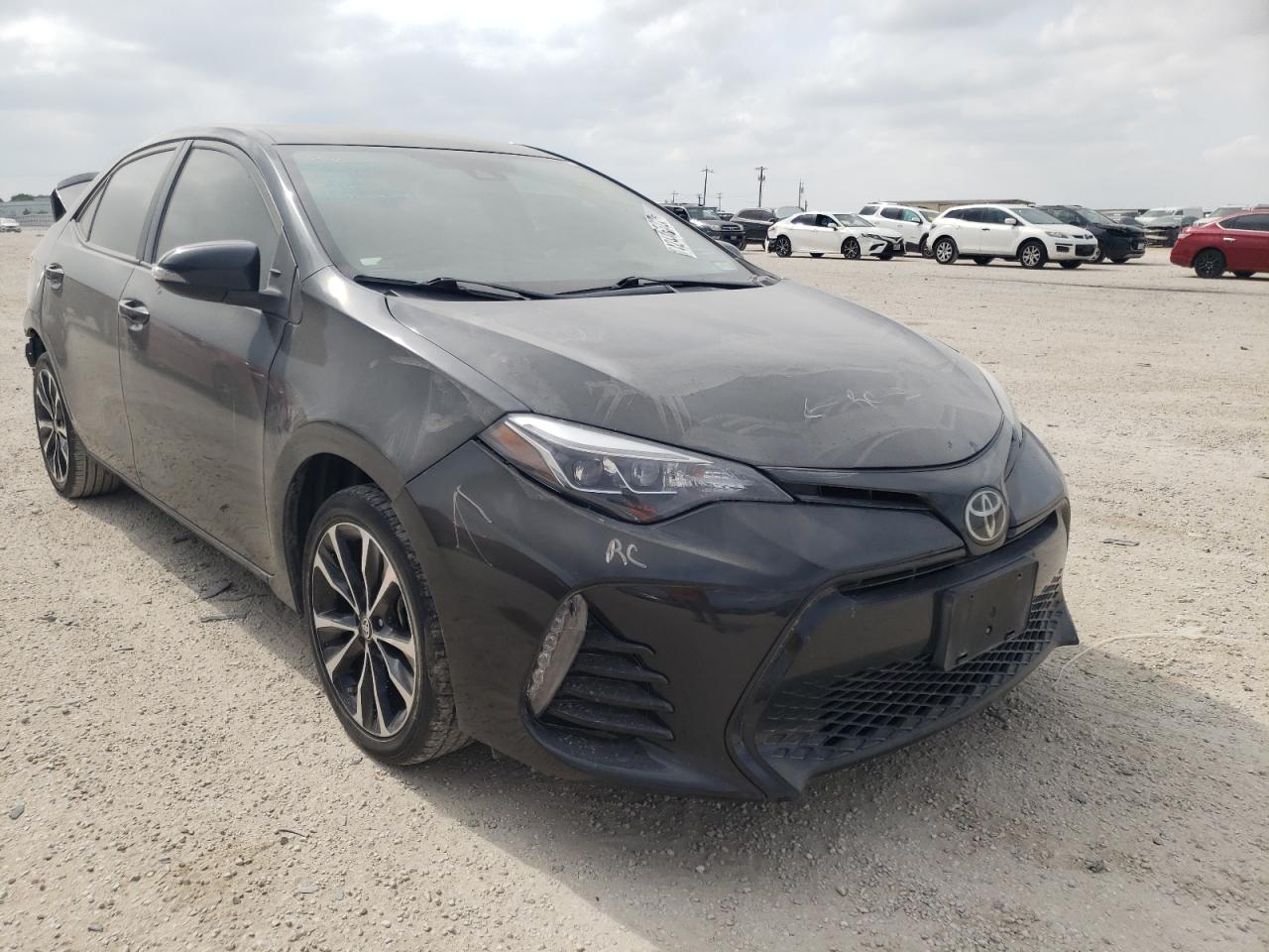 TOYOTA COROLLA L 2018 with VIN 5YFBURHE5JP801516 - Photo from auction