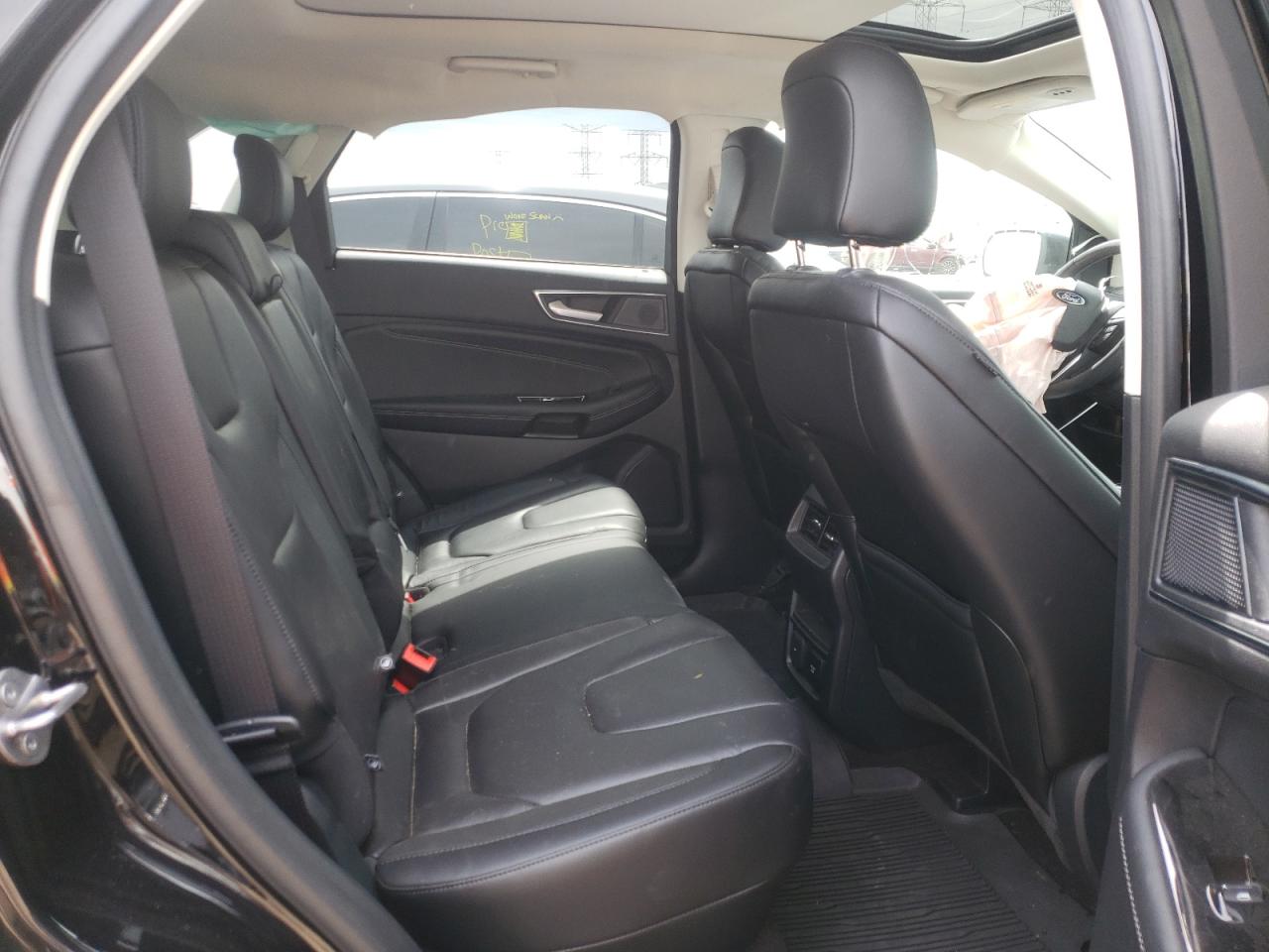 Photo 6 from auction – 2020 FORD EDGE TITAN with VIN 2FMPK4K97LBB43554