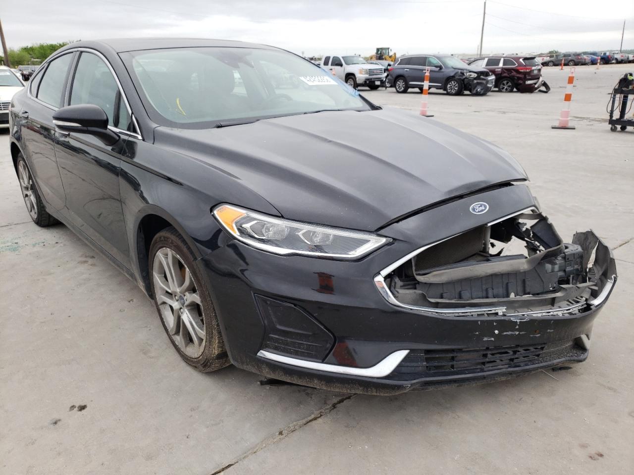 Photo 11 from auction – 2019 FORD FUSION SEL with VIN 3FA6P0CD2KR271445