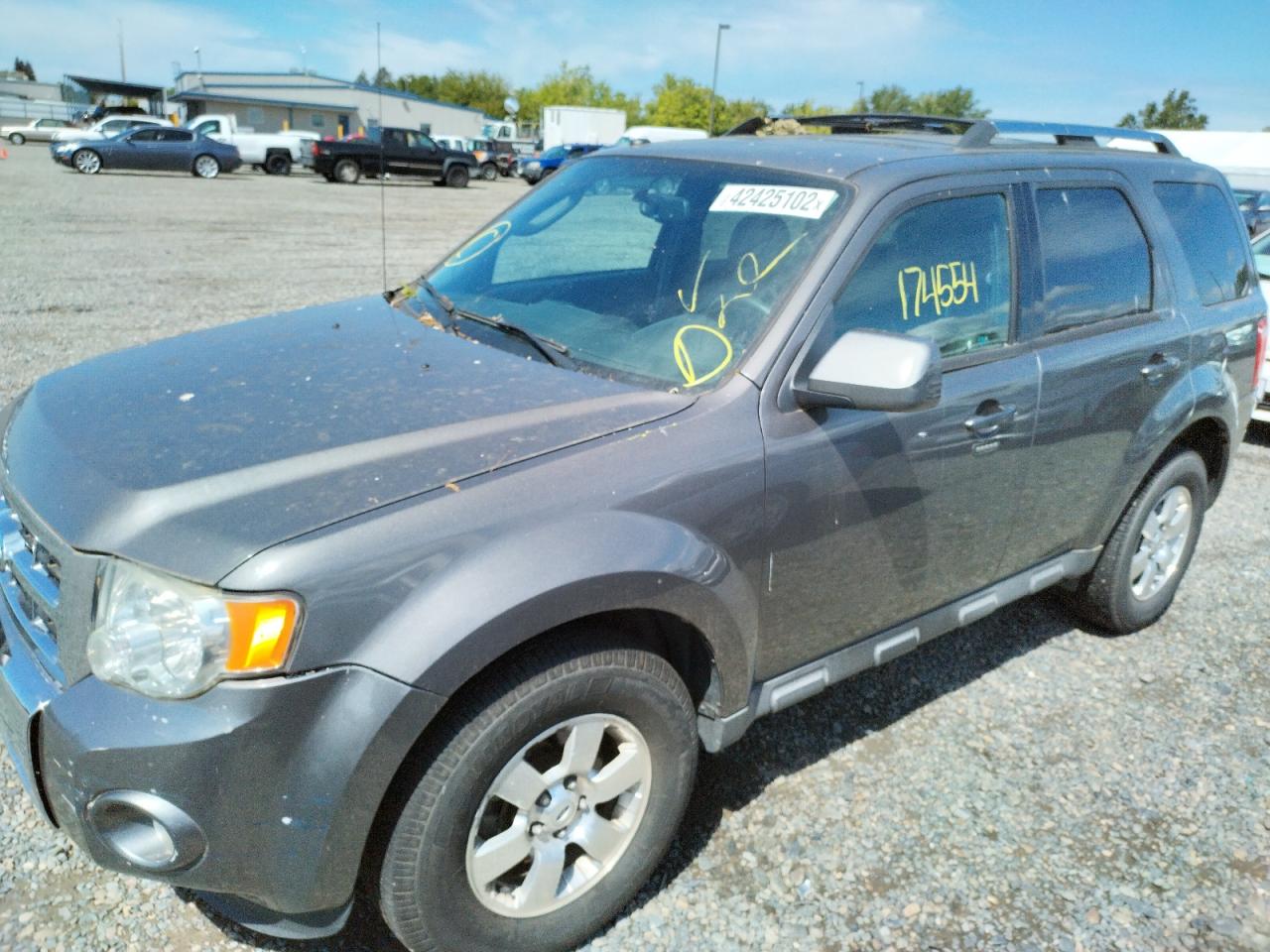 Photo 9 from auction – 2011 FORD ESCAPE LIM with VIN 1FMCU0E7XBKC54518