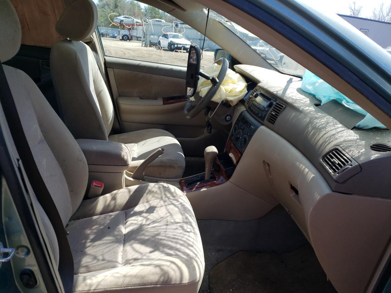 Photo 5 from auction – 2005 TOYOTA COROLLA CE with VIN 2T1BR32EX5C357904