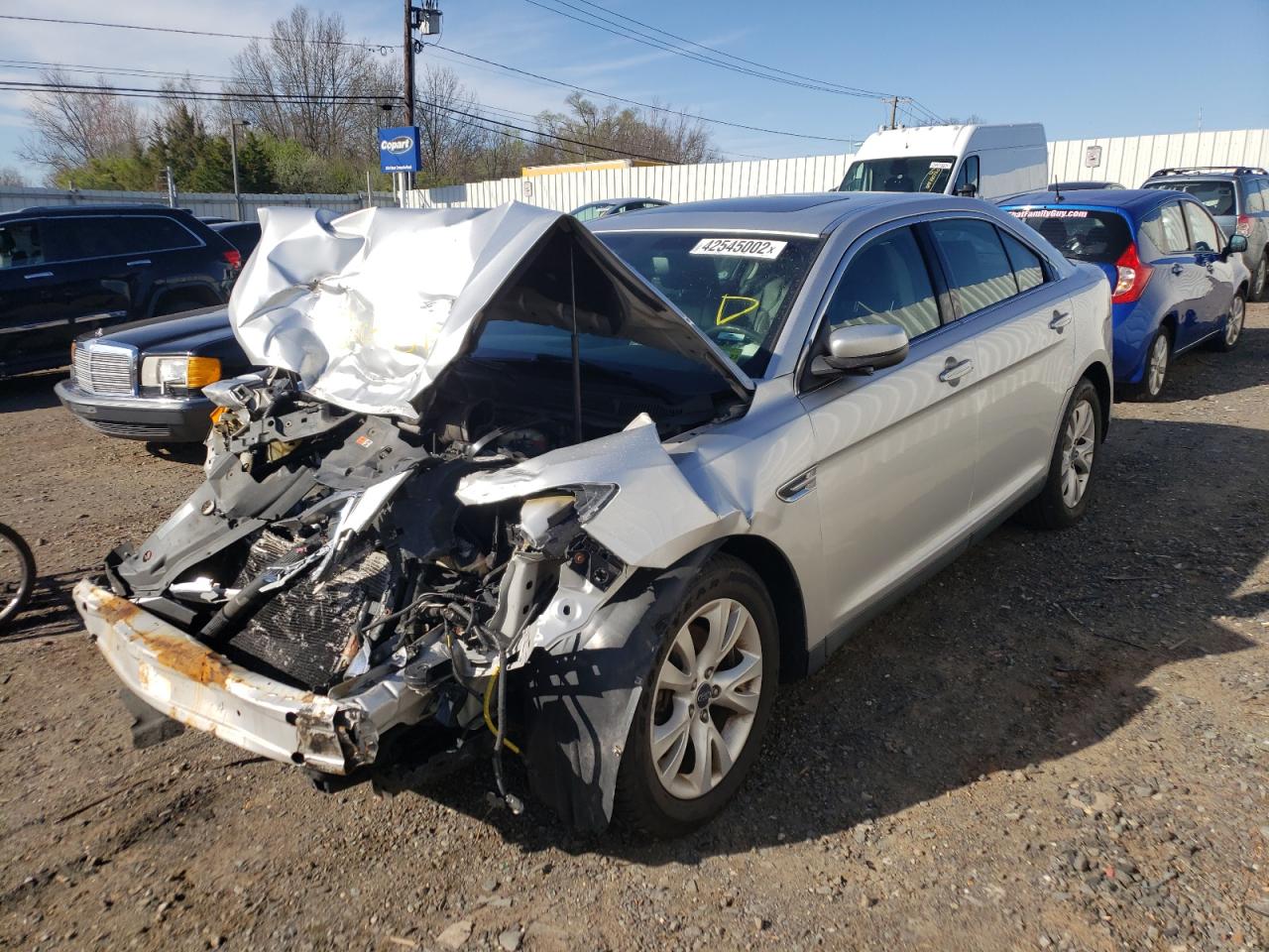 Photo 2 from auction – 2012 FORD TAURUS SEL with VIN 1FAHP2EW9CG119142
