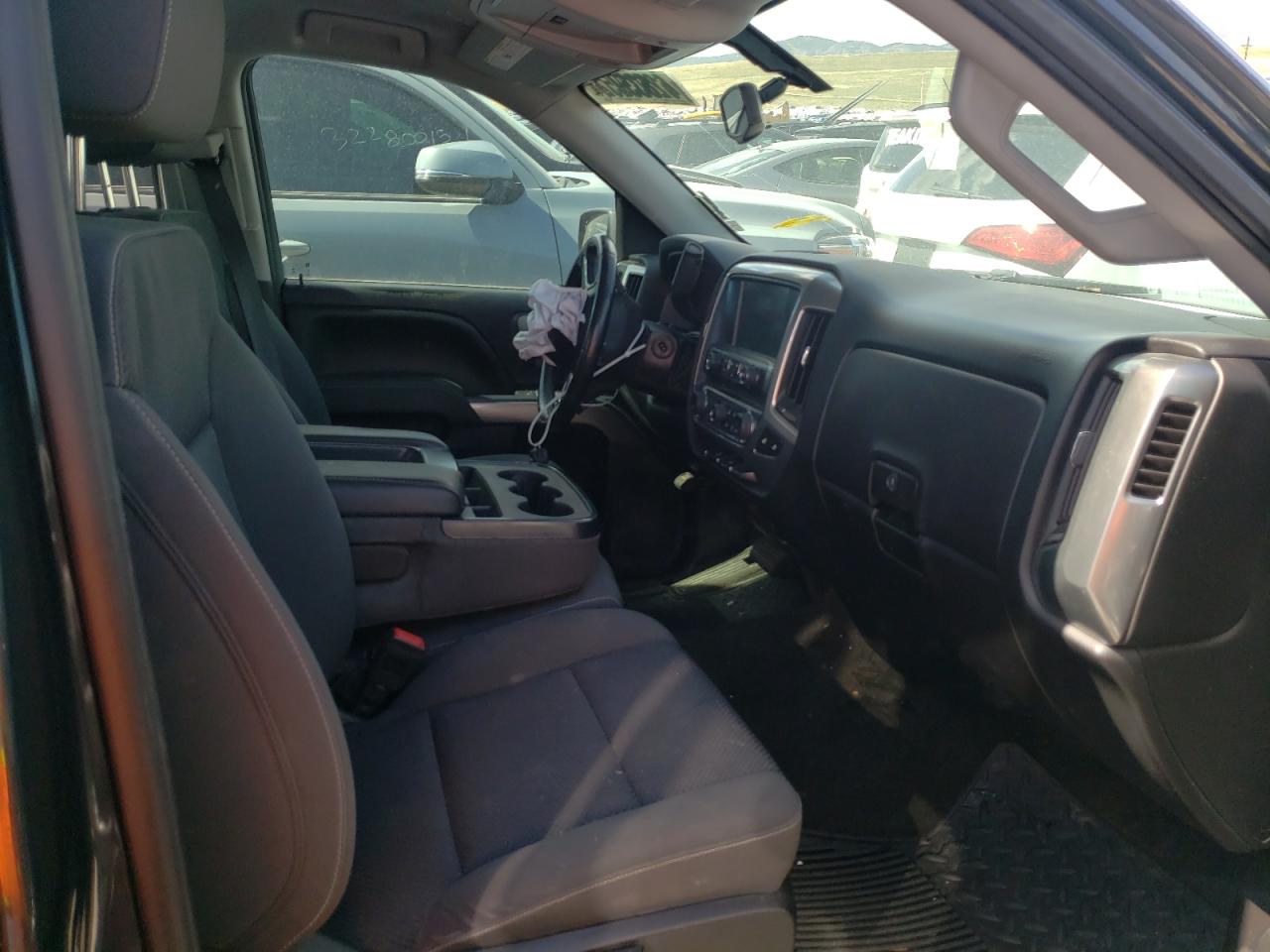 Photo 5 from auction – 2017 CHEVROLET SILVERADO with VIN 1GCVKREC2HZ162159