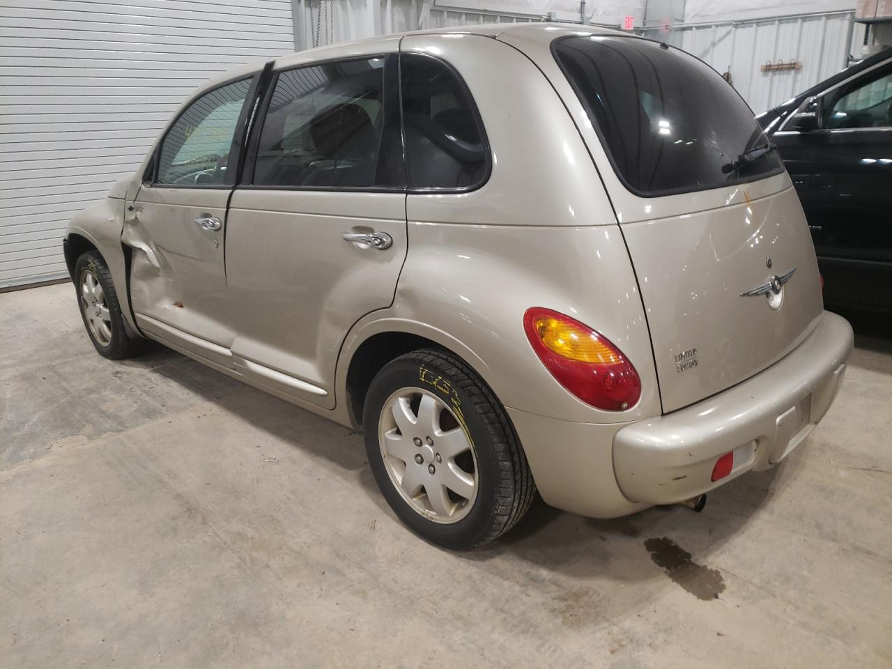 Photo 3 from auction – 2005 CHRYSLER PT CRUISER with VIN 3C8FY68B95T552018