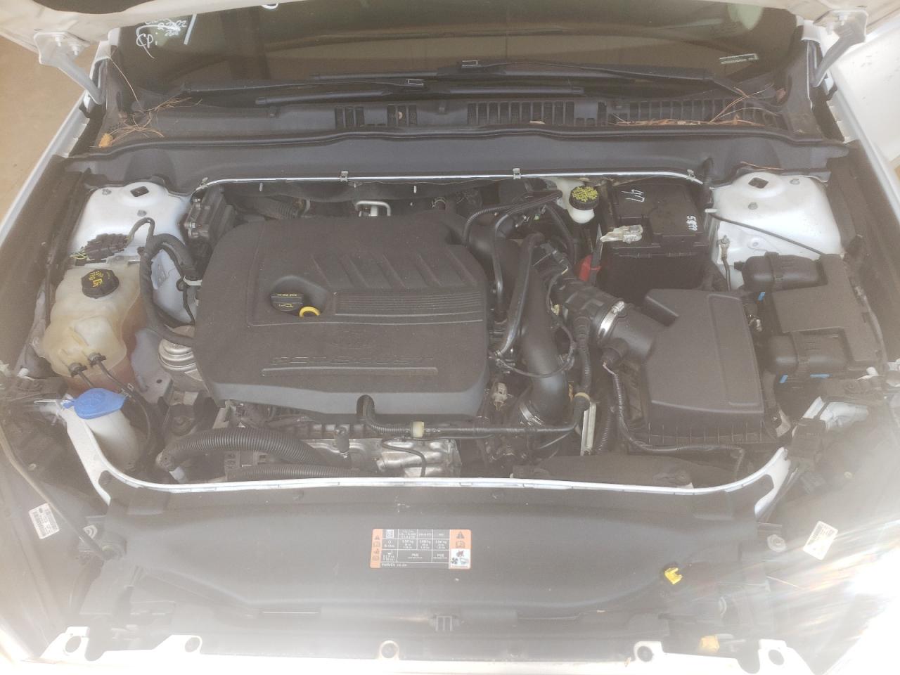 Photo 7 from auction – 2016 FORD FUSION SE with VIN 3FA6P0HD2GR346449