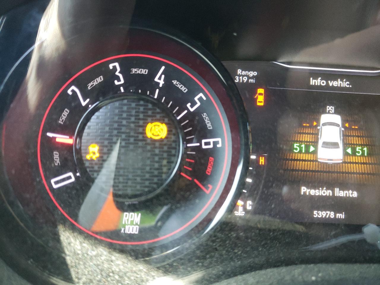 Photo 8 from auction – 2017 DODGE CHALLENGER with VIN 2C3CDZAG1HH574023
