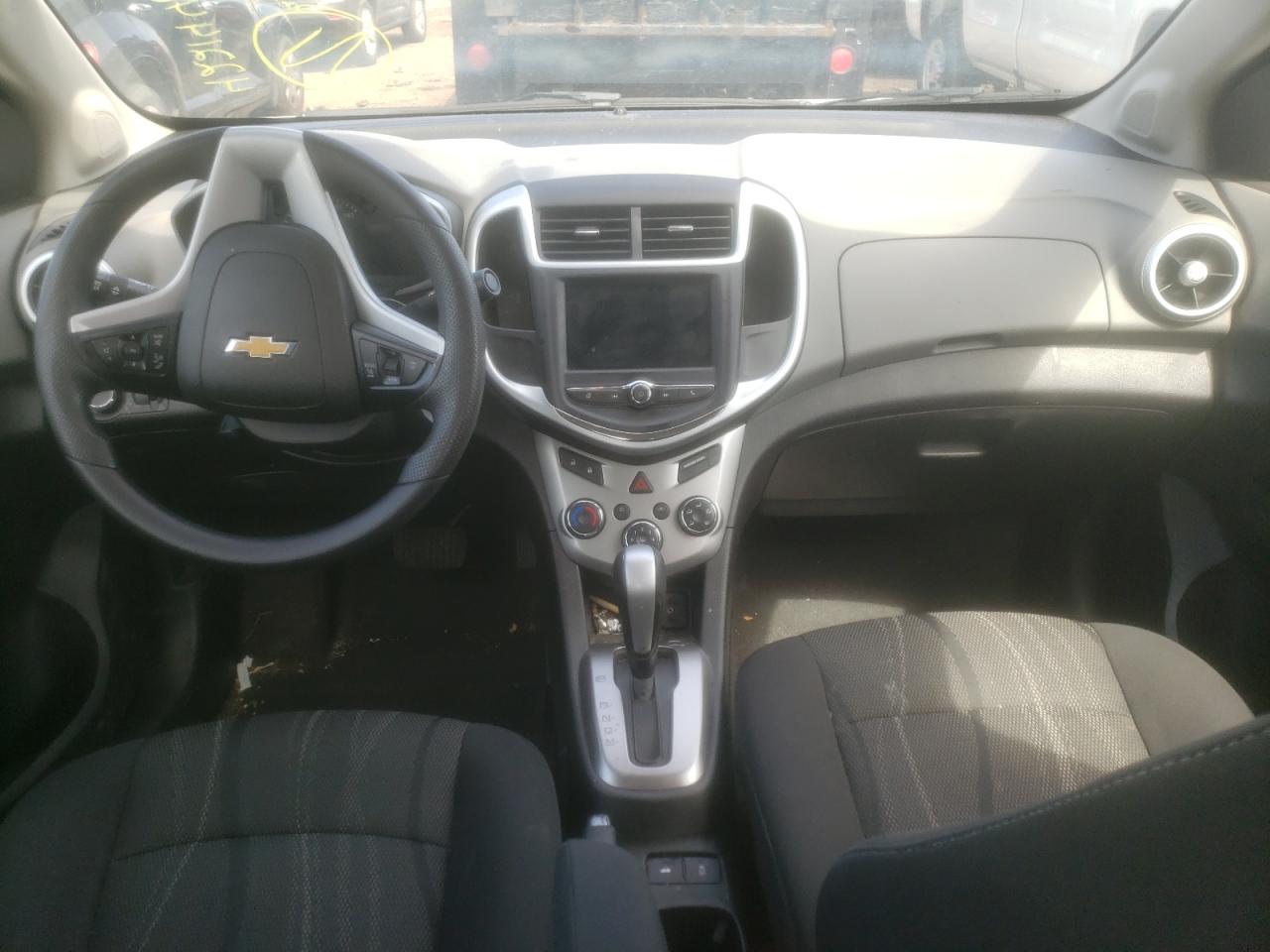 Photo 9 from auction – 2018 CHEVROLET SONIC LT with VIN 1G1JD5SH7J4112970