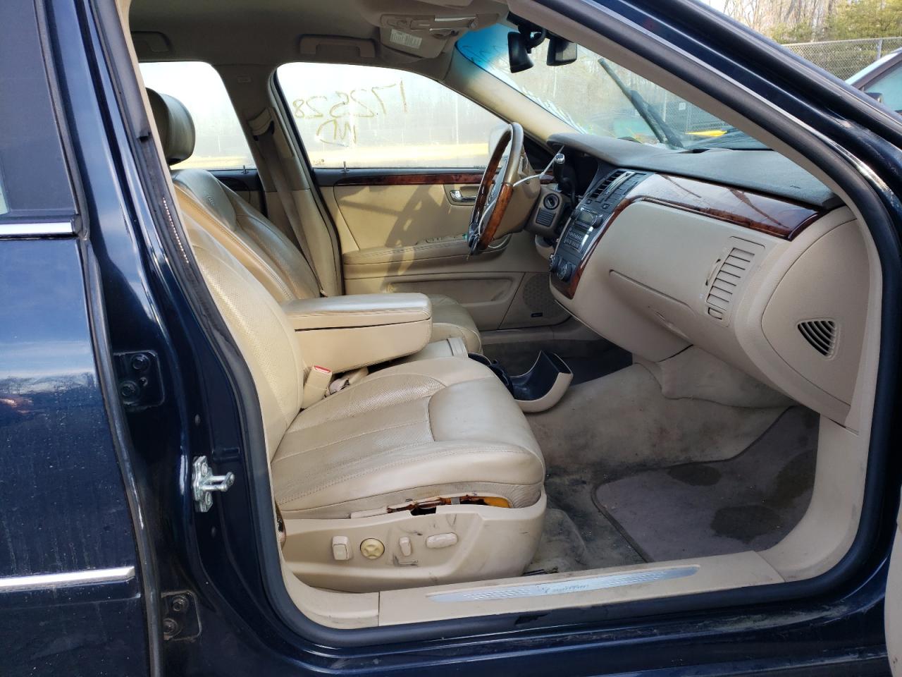 Photo 5 from auction – 2006 CADILLAC DTS with VIN 1G6KD57Y06U142052
