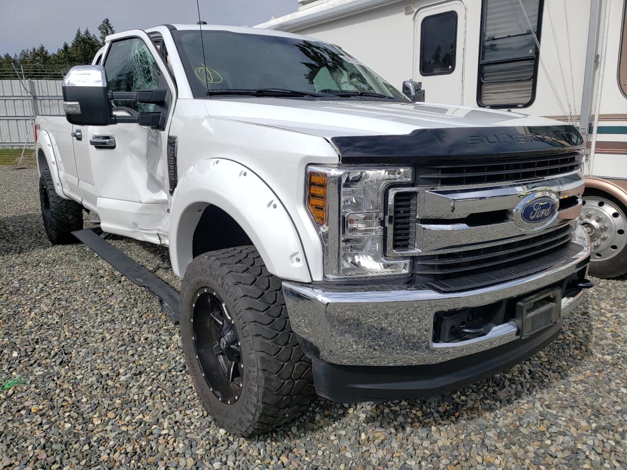 FORD F350 SUPER 2018 with VIN 1FT8W3BT9JEB76513 - Photo from auction