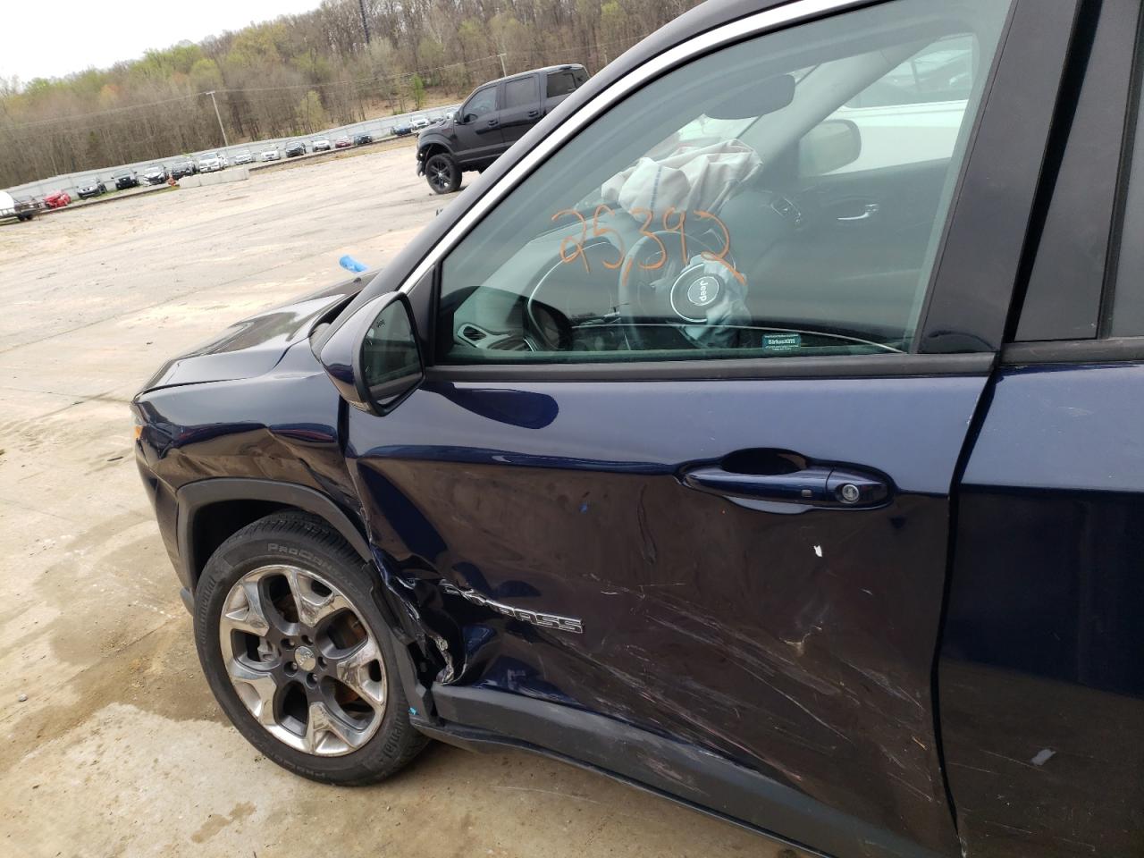 Photo 9 from auction – 2018 JEEP COMPASS LI with VIN 3C4NJDCB7JT151025