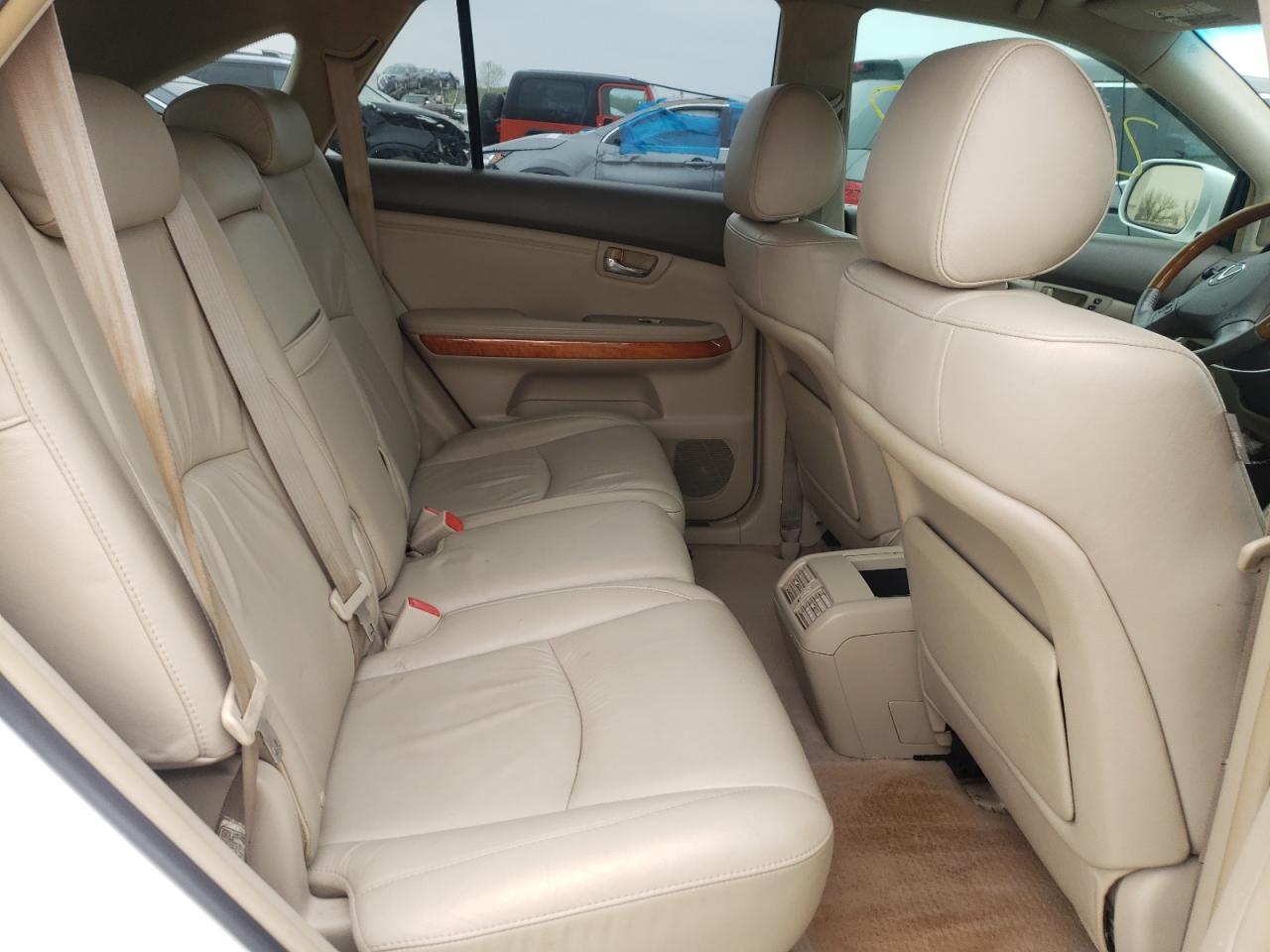 Photo 6 from auction – 2005 LEXUS RX 330 with VIN 2T2GA31U35C039124