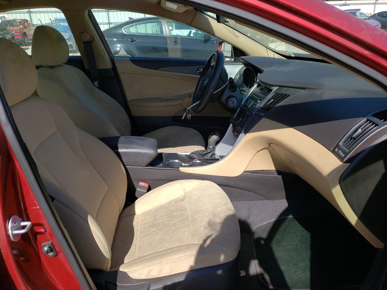 Photo 5 from auction – 2011 HYUNDAI SONATA GLS with VIN 5NPEB4AC7BH124952