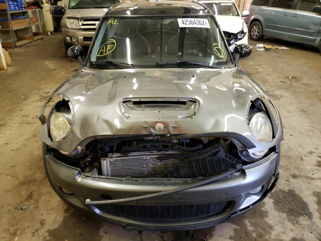 Photo 9 from auction – 2009 MINI COOPER S C with VIN WMWMM33519TP91808
