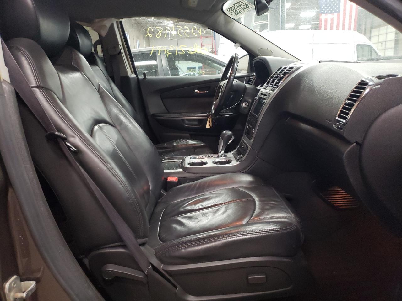 Photo 5 from auction – 2008 GMC ACADIA SLT with VIN 1GKEV23778J255346