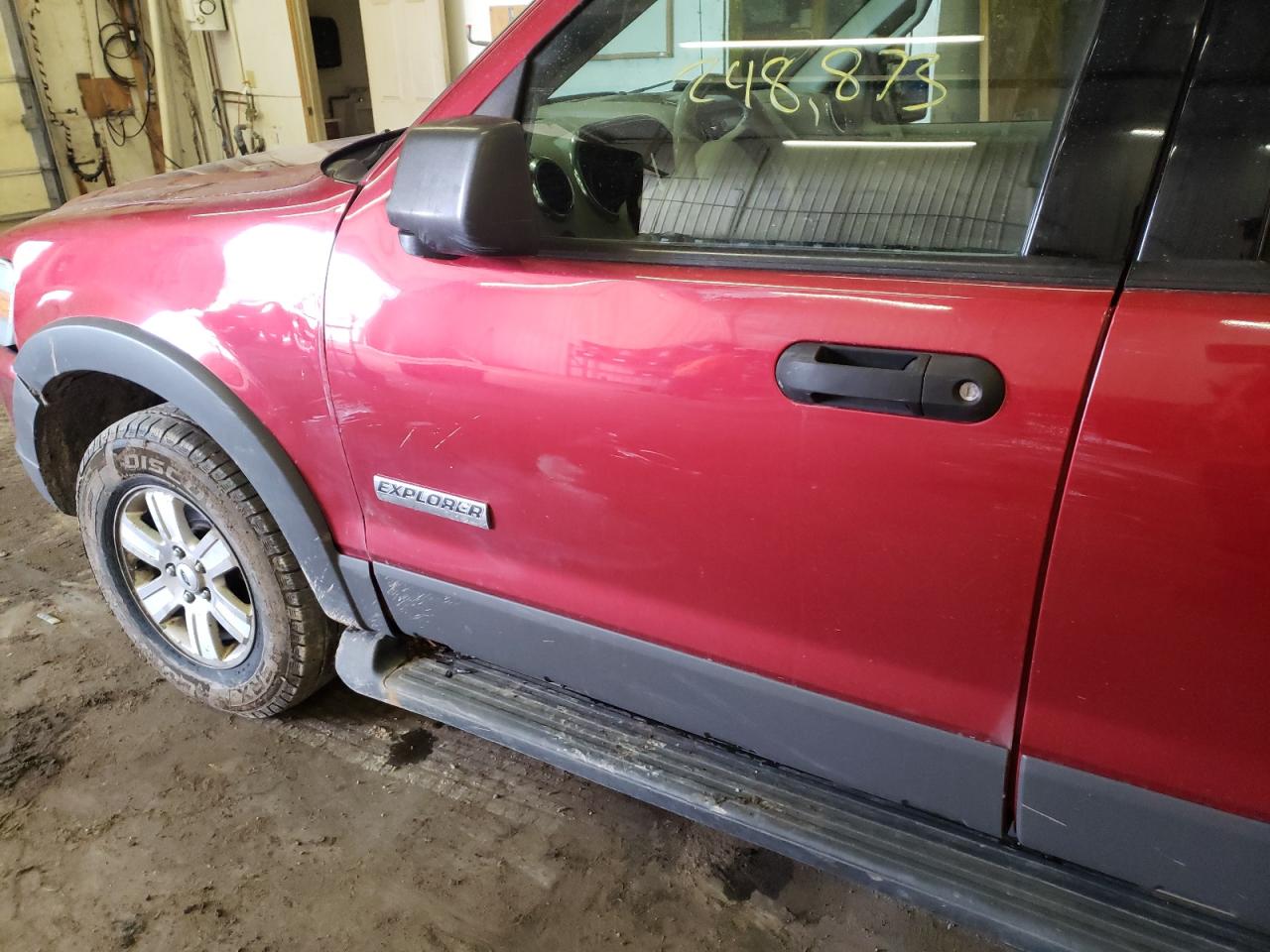 صورة رقم 9 من المزاد - 2006 FORD EXPLORER X مع VIN 1FMEU73E66UB63033