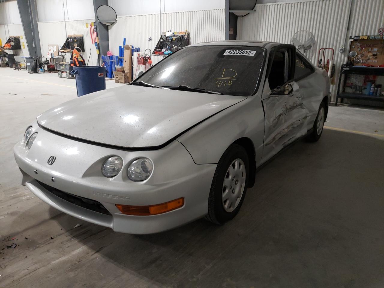 Photo 2 from auction – 2000 ACURA INTEGRA LS with VIN JH4DC4456YS014120