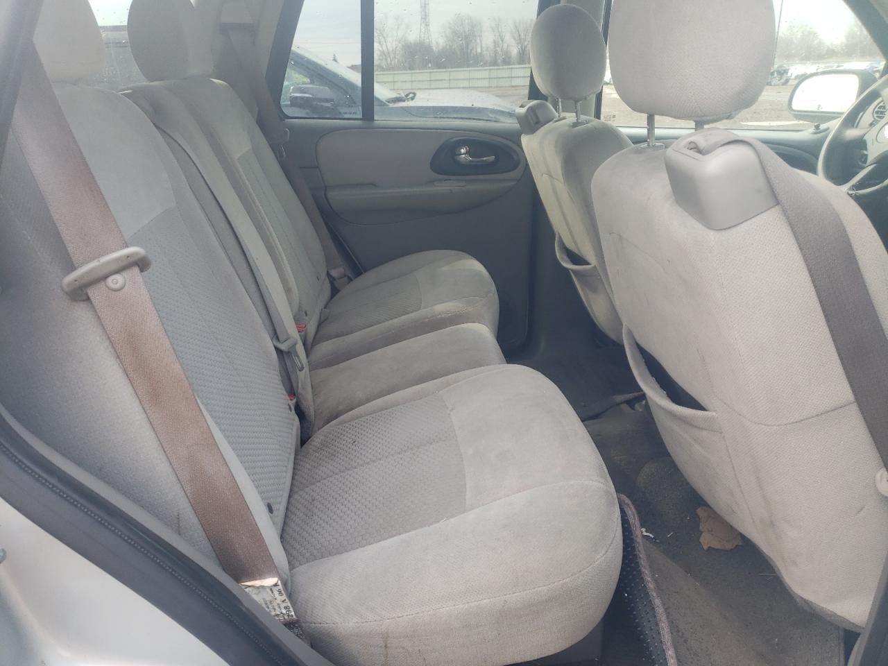 Photo 6 from auction – 2007 CHEVROLET TRAILBLAZE with VIN 1GNDT13S272179384