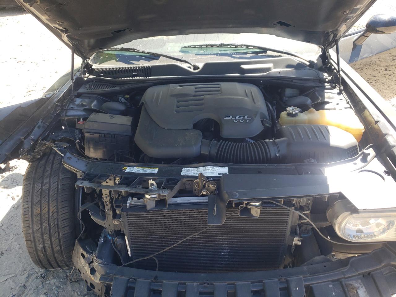 Photo 7 from auction – 2011 DODGE CHALLENGER with VIN 2B3CJ4DG8BH604291