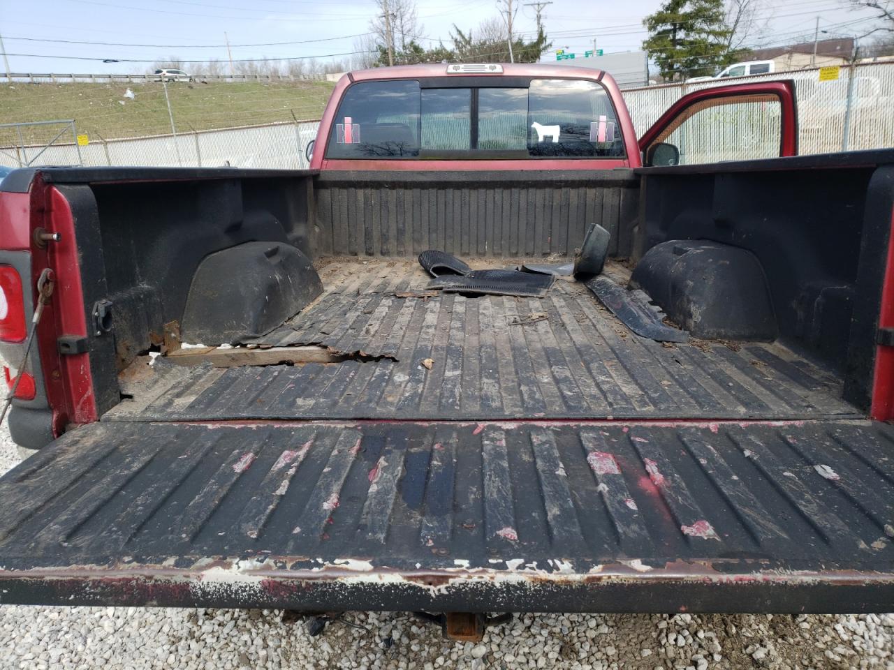 Photo 6 from auction – 1998 DODGE RAM 1500 with VIN 1B7HF16Y9WS632903