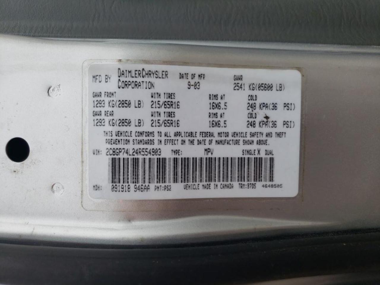 Photo 10 from auction – 2004 CHRYSLER TOWN & COU with VIN 2C8GP74L24R554903