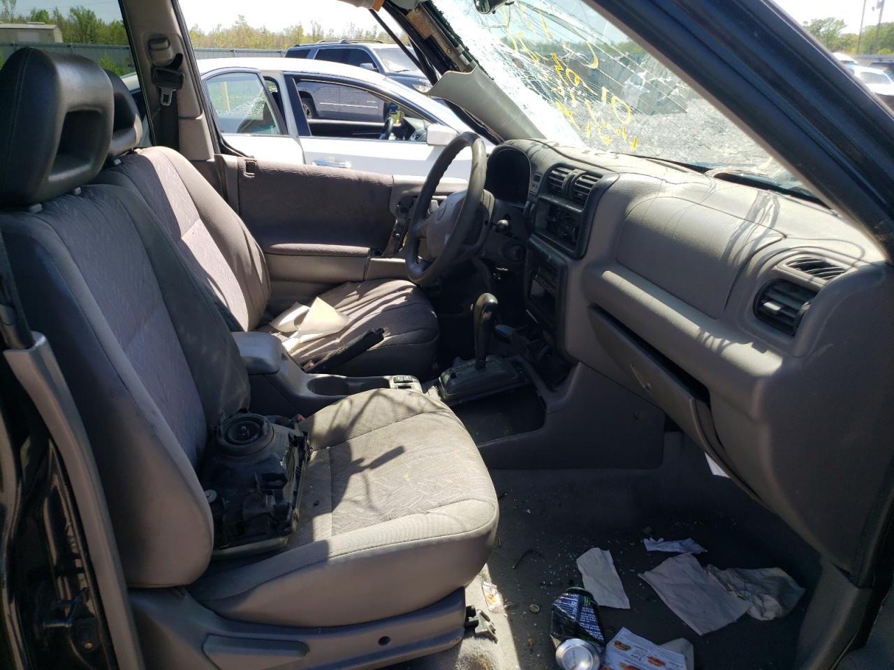Photo 5 from auction – 2003 ISUZU RODEO S with VIN 4S2CK58W734309947