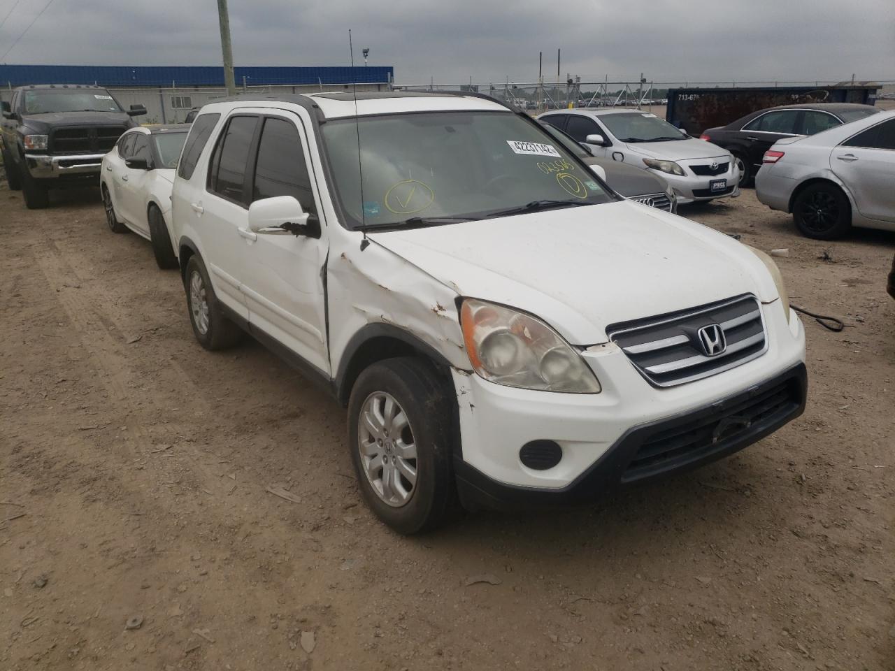 HONDA CR-V SE 2006 with VIN JHLRD78956C023565 - Photo from auction