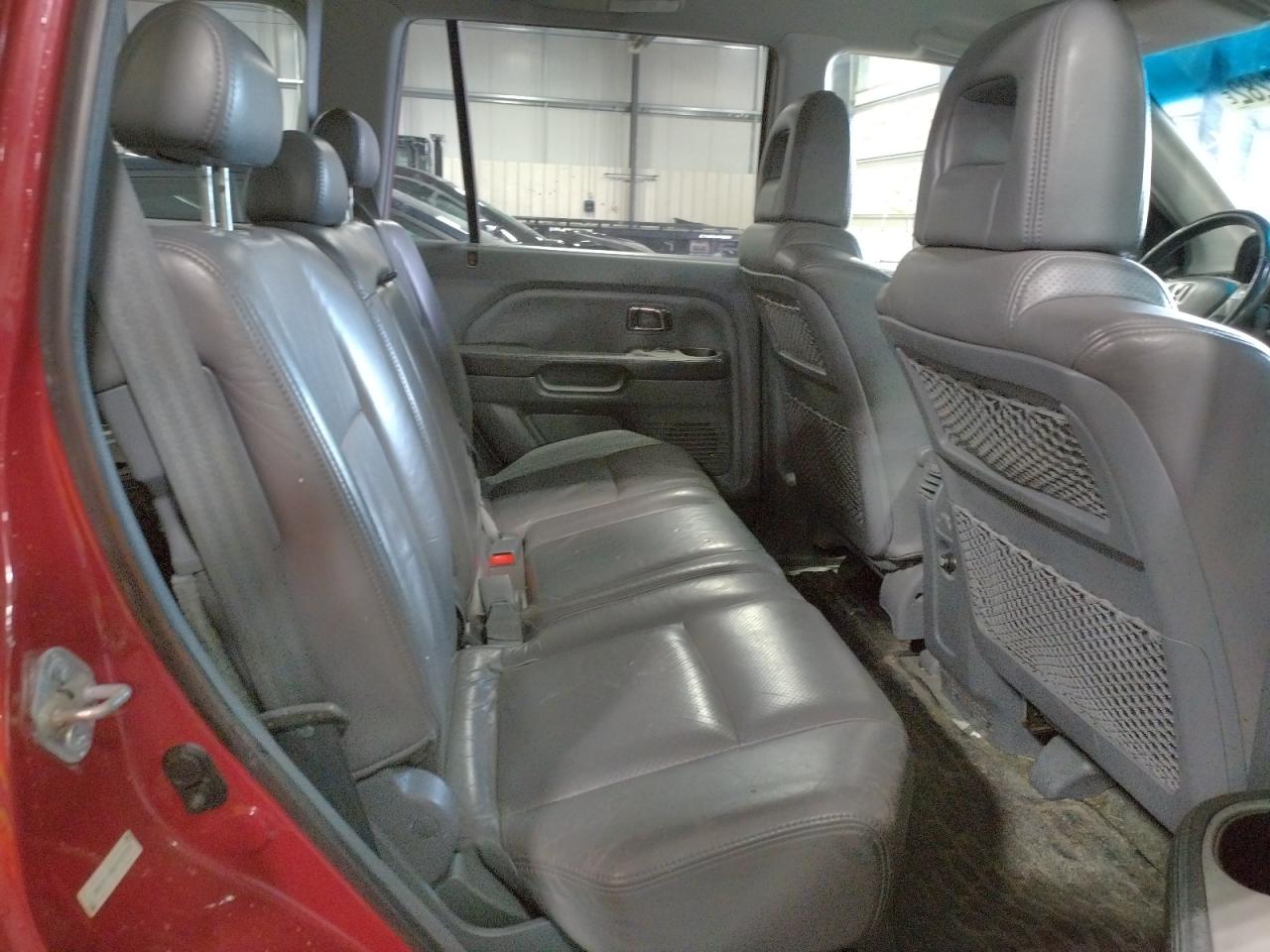 Photo 6 from auction – 2003 HONDA PILOT EXL with VIN 2HKYF18563H565514
