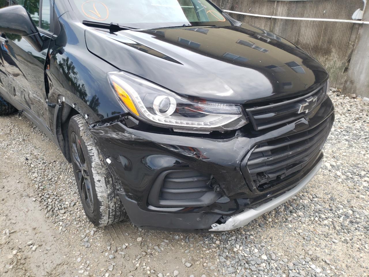 Photo 9 from auction – 2019 CHEVROLET TRAX 1LT with VIN 3GNCJLSB5KL211198
