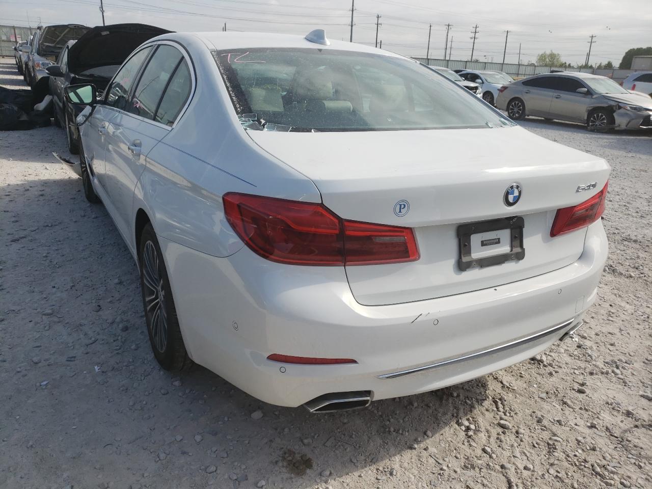 Photo 3 from auction – 2017 BMW 540 I with VIN WBAJE5C34HG915541